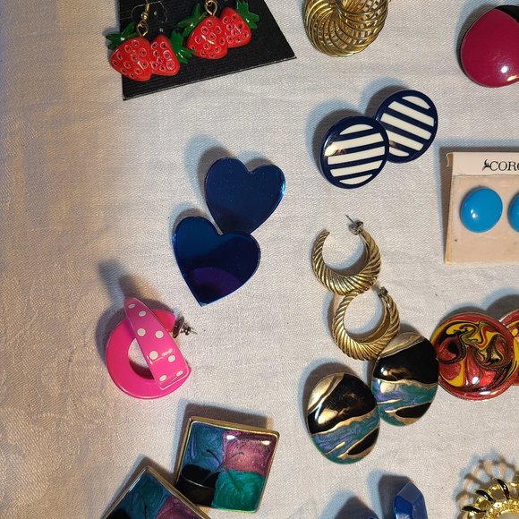 Lot of 21 pairs of earrings - Picture 2 of 3